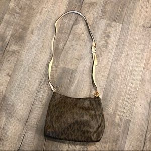 Michael Kors Womens CrossBody Bag